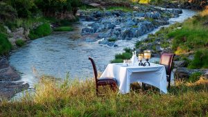 Elewana sand river outdoor Breakfast