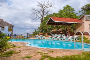 Ngulia safari lodge Swimming Pool