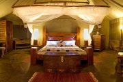 Severin safari camp Mawenzi suite